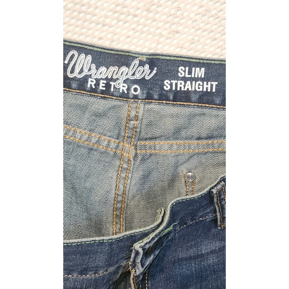 Wrangler Retro Slim Straight Mens Blue Jeans 36x31 1088MWZRT Medium Wash